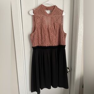 Ladies party dress. Size 2X. Gently used.